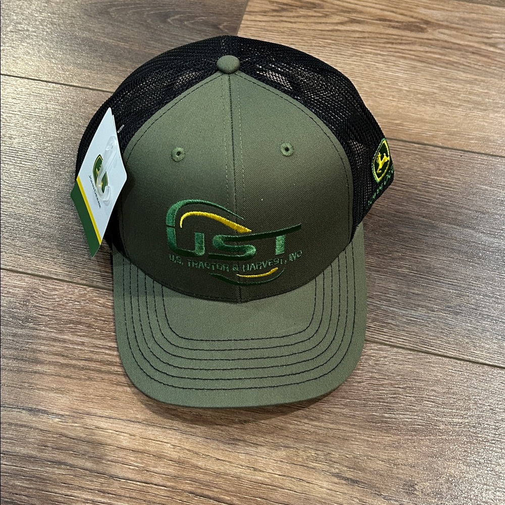 NWT John Deere Green & Black Embroidered Adjustable SnapBack Baseball Hat Cap